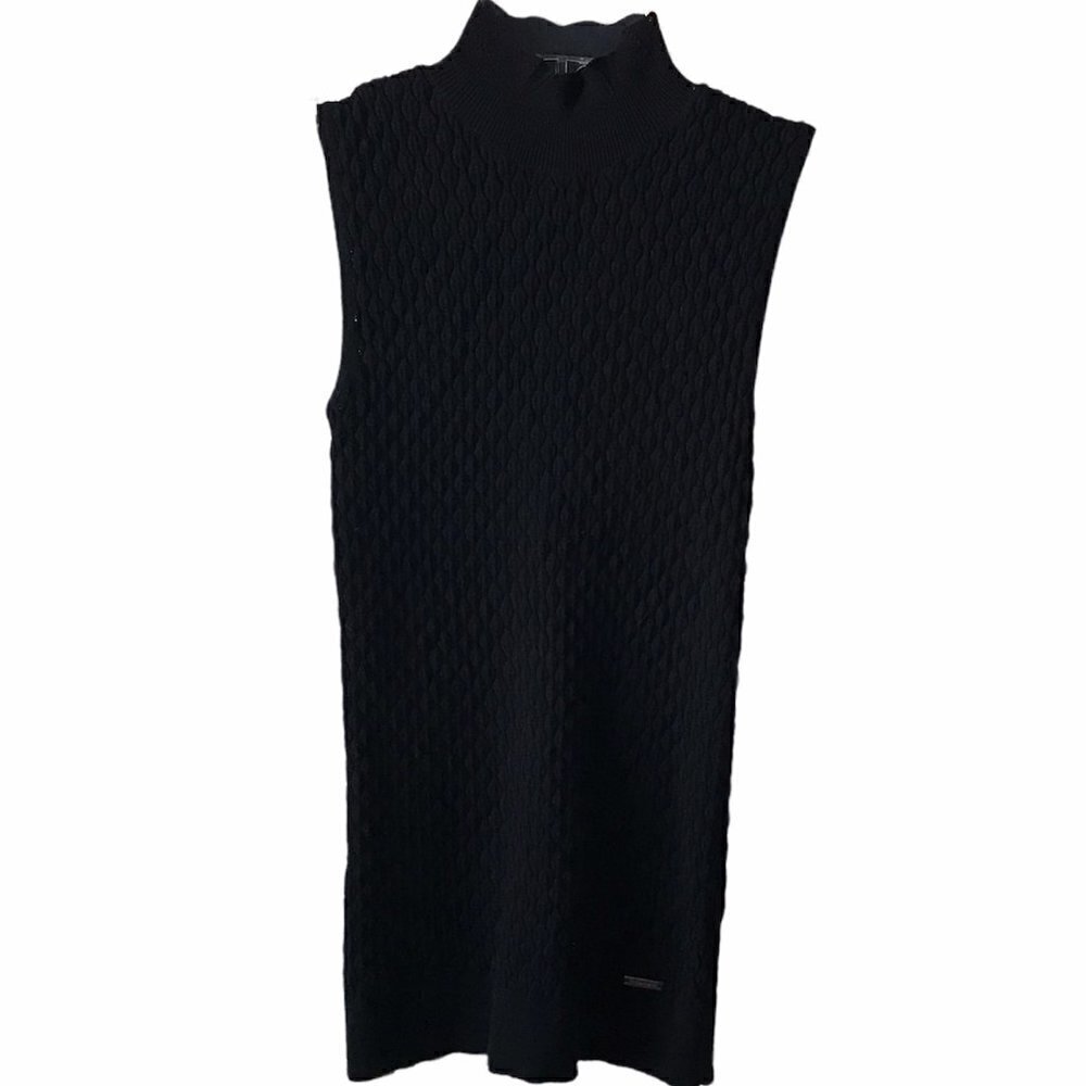 T TAHARI - Scalloped Mock Neck Sleeveless Black Sweater